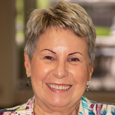 lona-davis lona-davis